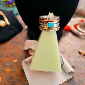 Silver plated fashion ring. Size 8